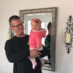 Meet your Posher, Elliott